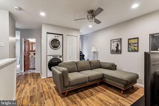 1007 Dickinson St Unit 2, Philadelphia, PA 19147