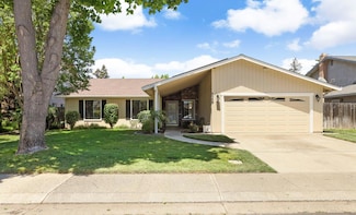 2909 Estate Dr, Stockton, CA 95209