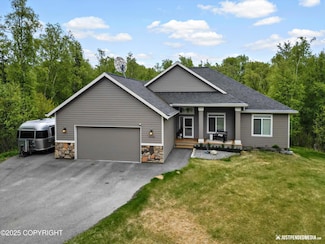 7658 E Wolf Creek Rd, Wasilla, AK 99654