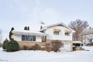 440 Oxford Ave, Akron, OH 44310