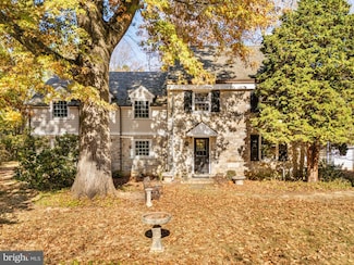 32 Mill Ln, Malvern, PA 19355