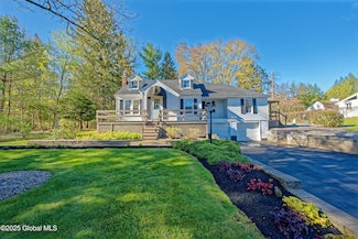 2550 Troy-Schenectady Rd, Niskayuna, NY 12309