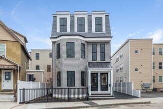 12 Bloomington St Unit 2, Boston, MA 02122