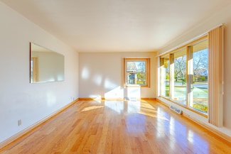 2254 W Bolivar Ave, Milwaukee, WI 53221