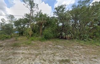 903 W 15th St, Lehigh Acres, FL 33972