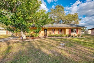 4137 Midland Rd, Sarasota, FL 34231
