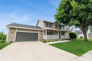 508 S Veverka Dr, Prairie City, IA 50228
