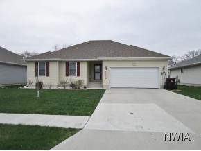 3501 Santana Dr, South Sioux City, NE 68776