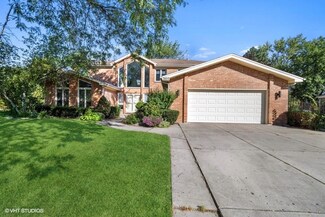 3602 Vantage Ln, Glenview, IL 60026