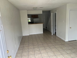 2185 Aspen Dr, Dallas, TX 75227