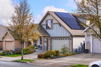 1048 Chestnut Loop, Mount Vernon, WA 98274