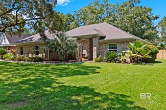 8431 Forest Dr, Foley, AL 36535