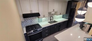 2180 Center Ave Unit 4D, Fort Lee, NJ 07024