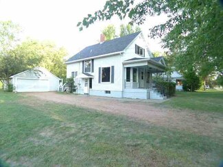 1522 S 3rd Ave, Wausau, WI 54401