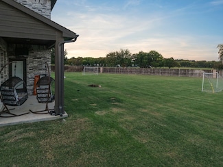 4701 Camp Verde Cir, Sherman, TX 75092