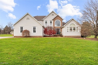 9645 Cherry Hills Dr, Canfield, OH 44406