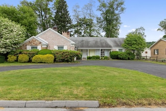 418 W 1st Ave, Clearfield, PA 16830