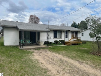 2214 Karen Dr, Richfield Township, MI 48656