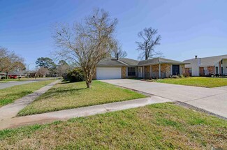 1426 Tanglebriar Dr, Baton Rouge, LA 70810