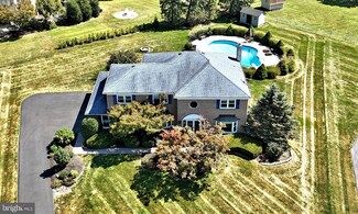 1963 Blue Fox Dr, Lansdale, PA 19446