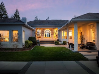 15888 El Camino Robles Rd, Redding, CA 96001