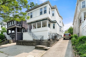 281 Alewife Brook Pkwy, Somerville, MA 02144