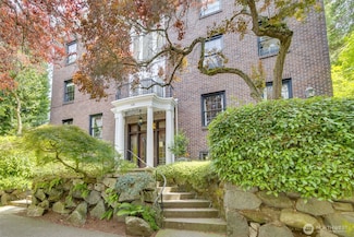 1120 17th Ave Unit B, Seattle, WA 98122