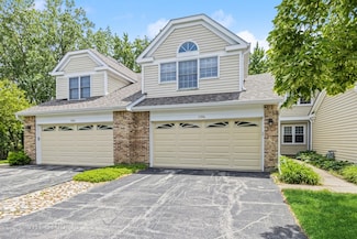 3054 N Daniels Ct Unit 201, Arlington Heights, IL 60004