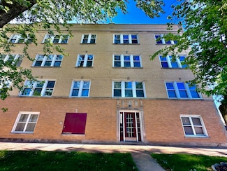 3214 W Berteau Ave Unit 2, Chicago, IL 60618