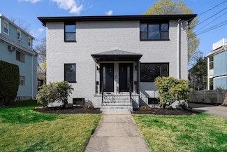 137 Crafts St, Newtonville, MA 02460