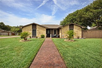 115 Presidio Dr, Portland, TX 78374