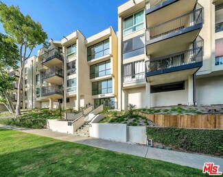 1340 S Beverly Glen Blvd Unit 102, Los Angeles, CA 90024