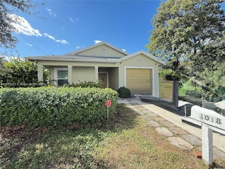1018 Foster Rd, Hallandale Beach, FL 33009