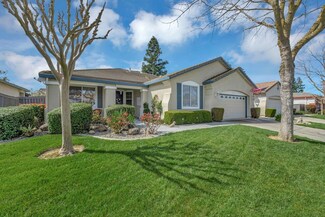 9505 Emerald Cove Ln, Elk Grove, CA 95758
