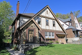 3427 Lyleburn Place, Cincinnati, OH 45220