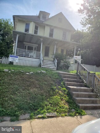 216 Clifton Ave, Sharon Hill, PA 19079