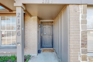 2126 Highwood Dr, Garland, TX 75041