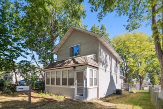2520 N 4th St, Minneapolis, MN 55411