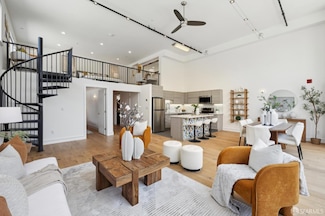 2011 3rd St Unit 6, San Francisco, CA 94107