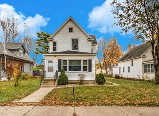 3133 29th Ave S, Minneapolis, MN 55406