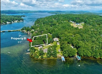 11 Loch Ln, Gilford, NH 03249