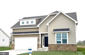168 Santiago Cir, Martinsburg, WV 25403