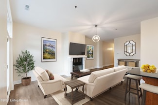 2011 Frankfort Ave Unit 312, Louisville, KY 40206