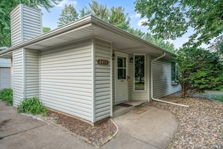 8452 85th St S, Cottage Grove, MN 55016