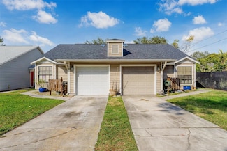 2451 & 2453 E Illiana St, Orlando, FL 32806
