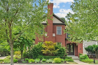 1353 Fairstead Ln, Pittsburgh, PA 15217