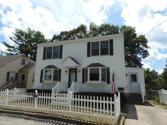 30 Hobson St, Methuen, MA 01844
