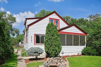 5423 Fremont Ave N, Minneapolis, MN 55430