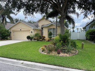 5114 60th Dr E, Bradenton, FL 34203