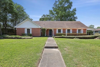 1175 N 23rd St, Beaumont, TX 77706